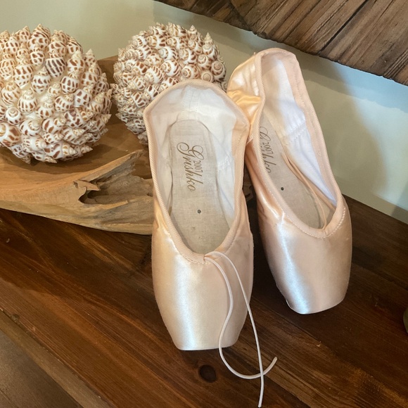 Grishko Pink Handcrafted Pointe Ballet Shoe Size 5 - Picture 6 of 7